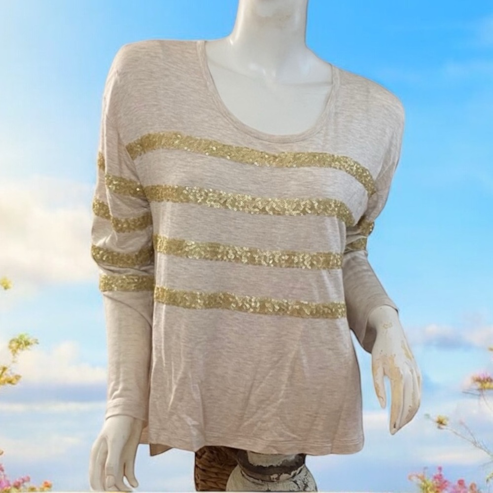🤑10/$100 Copper Key gold cream crew neck glitz sequin top M
